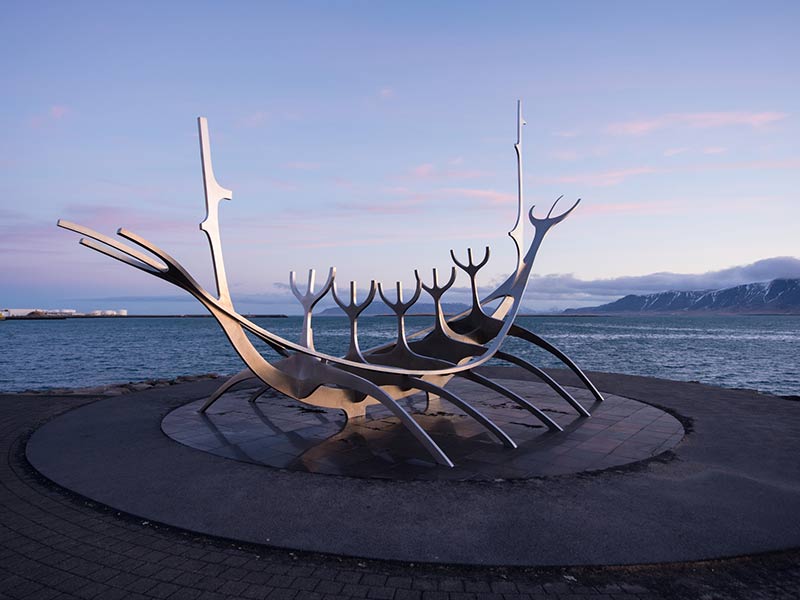 solar of sun voyager with the mountain in background